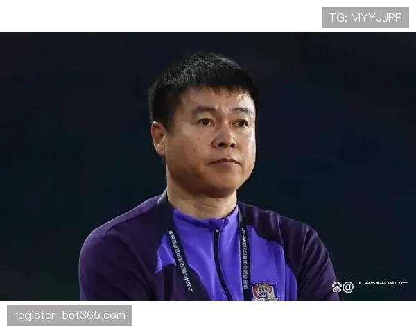 津门虎于根伟将失利归咎场地条件 被指对客观问题逃避